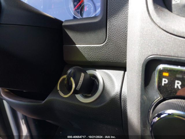 1C6RR6FG8ES338009 RAM 1500 Tradesman