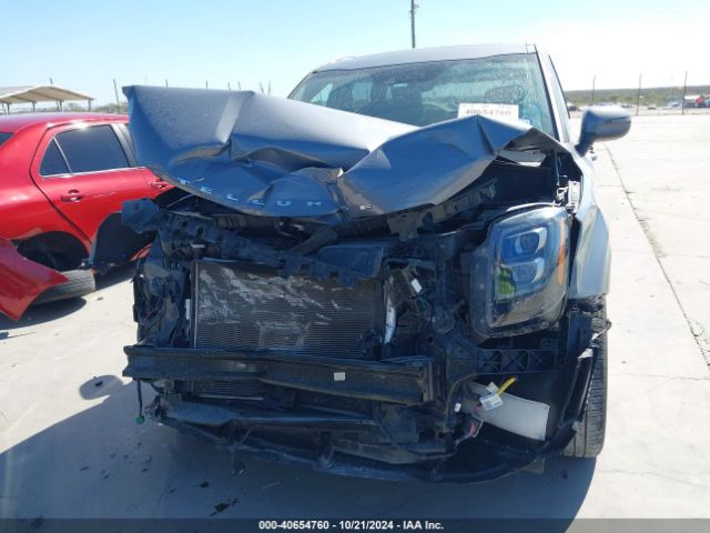 5XYP34HC5NG256549 KIA Telluride Ex