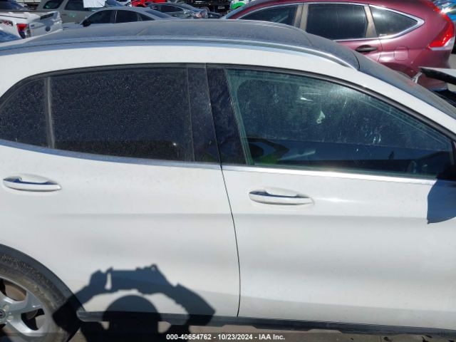 WDCTG4GB0KU014171 Mercedes-Benz Gla 250 4matic