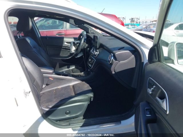 WDCTG4GB0KU014171 Mercedes-Benz Gla 250 4matic