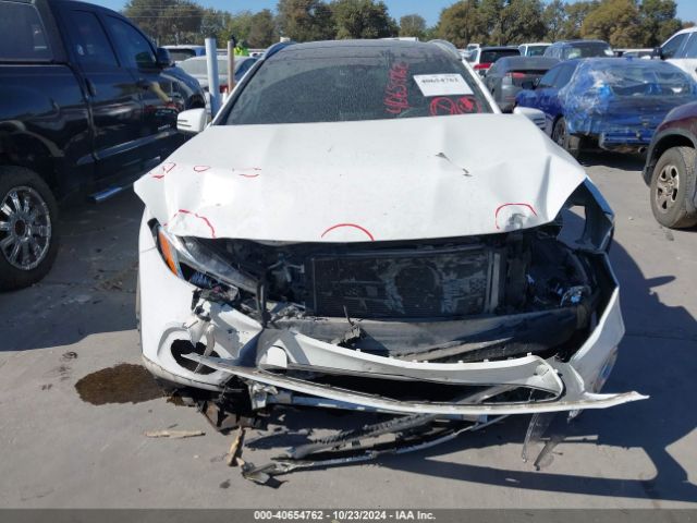 WDCTG4GB0KU014171 Mercedes-Benz Gla 250 4matic