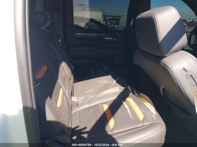 1GTUUEE8XRZ288622 GMC Sierra 1500 4wd  Short Box At4