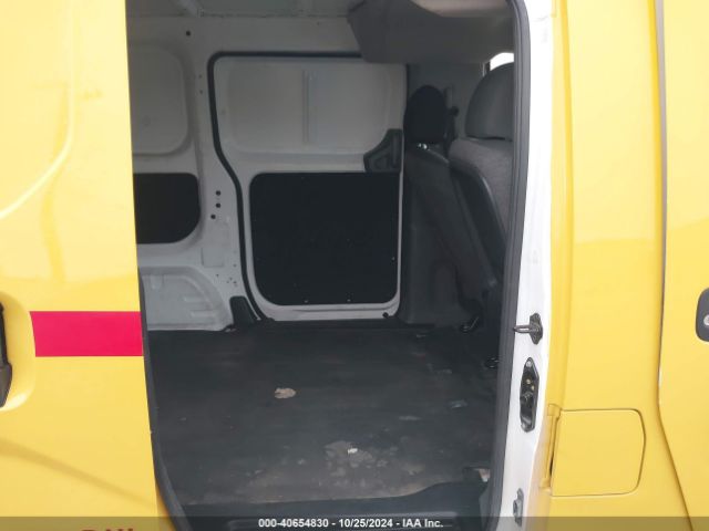 3N6CM0KNXKK700773 Nissan Nv200 S