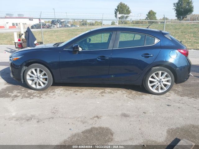 3MZBN1L73HM130885 Mazda Mazda3 Touring