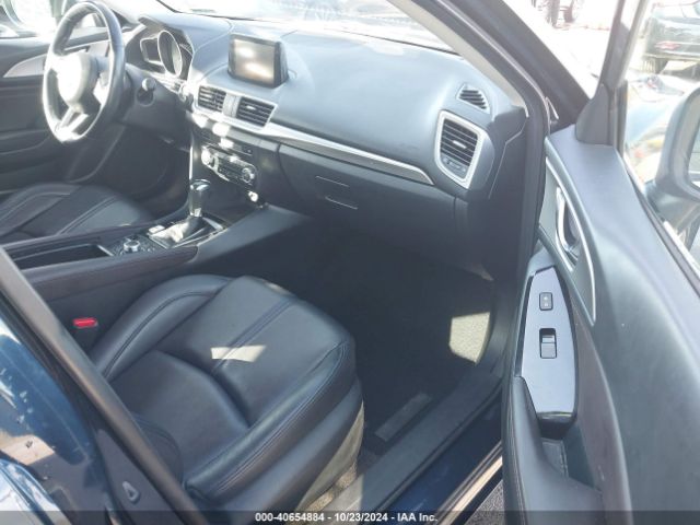 3MZBN1L73HM130885 Mazda Mazda3 Touring