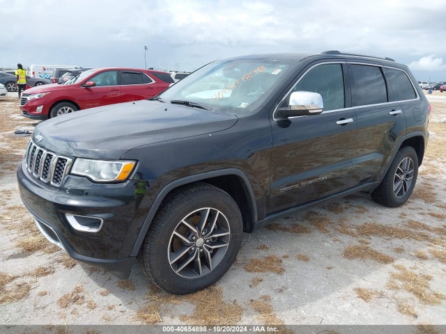 1C4RJFBG8JC107833 Jeep Grand Cherokee Limited 4x4