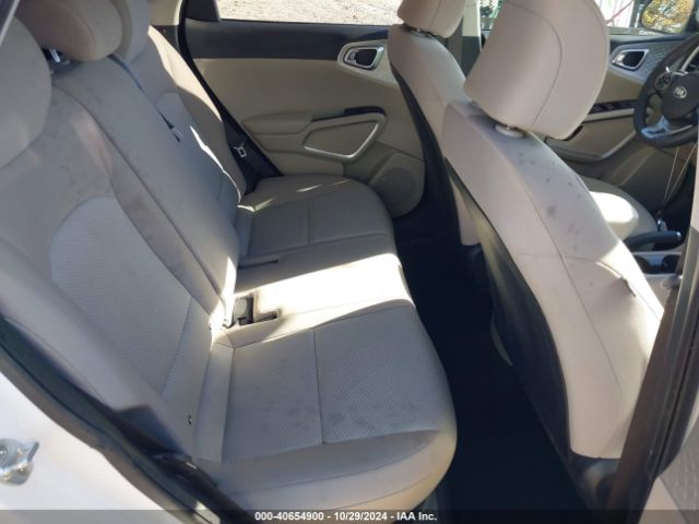 KNDJ23AU2L7084786 KIA SOUL LX
