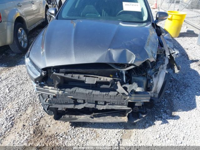 3FA6P0HD0FR274892 Ford FUSION SE