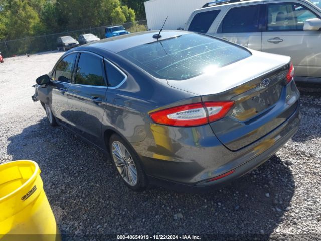 3FA6P0HD0FR274892 Ford FUSION SE