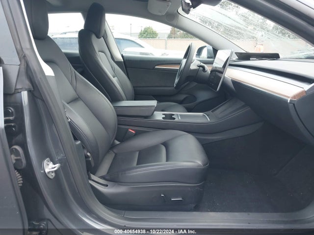 2023 TESLA MODEL 3 5YJ3E1EA2PF711989 Photo 4