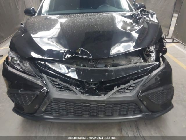 4T1G11AK4NU017588 Toyota Camry Se Nightshade Edition