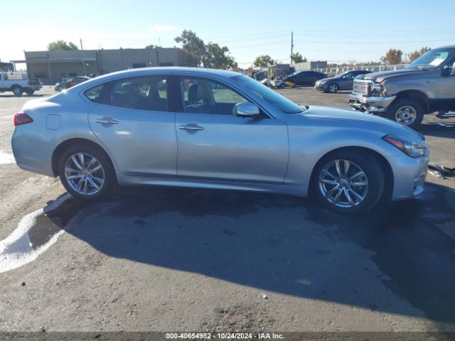 JN1BY1AP3HM740894 Infiniti Q70 3.7
