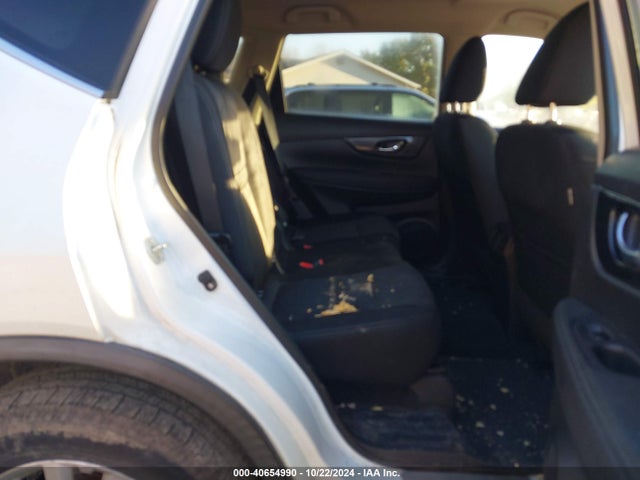40654990 :رقم المزاد ، KNMAT2MV5JP546198 vin ، 2018 Nissan Rogue Sv مزاد بيع
