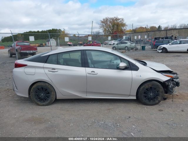 JTDKARFP7H3040133 Toyota Prius Prime Premium
