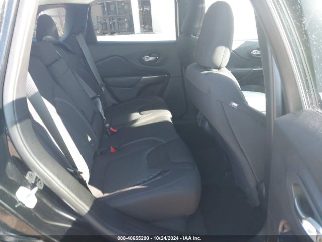 1C4PJMCB2KD350029 Jeep Cherokee Latitude 4x4