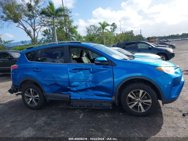 JTMWFREVXJJ164935 Toyota Rav4 Adventure/xle