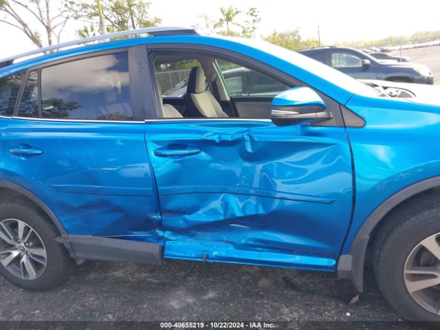 JTMWFREVXJJ164935 Toyota Rav4 Adventure/xle