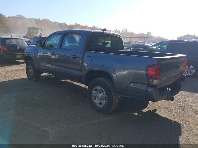 3TMCZ5AN3JM148300 Toyota Tacoma Sr V6