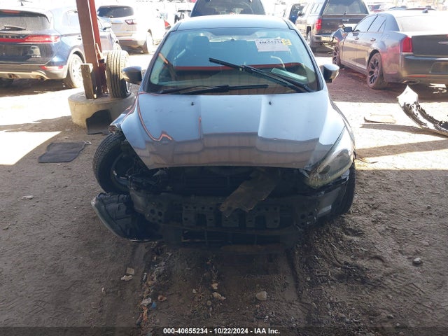 Ford FOCUS SE 2017 1FADP3K22HL244858 Image 13