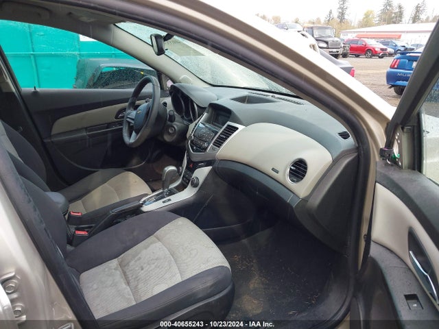 Chevrolet Cruze Ls Auto 2014 1G1PA5SG9E7199544 Image 16