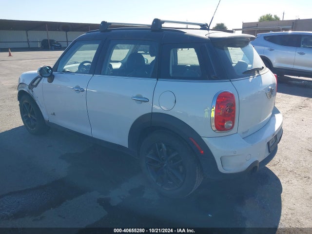 2012 MINI COOPER S COUNTRYMAN WMWZC5C58CWL59663 Photo 2