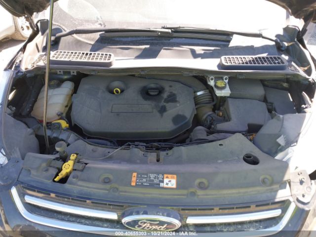 1FMCU0J95FUC42620 Ford Escape Titanium