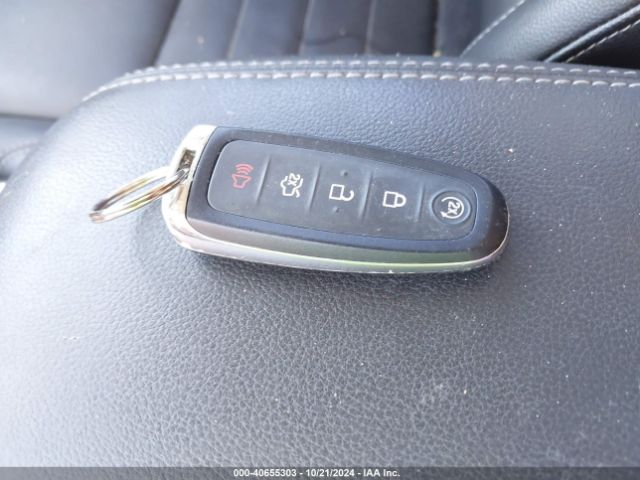 1FMCU0J95FUC42620 Ford Escape Titanium