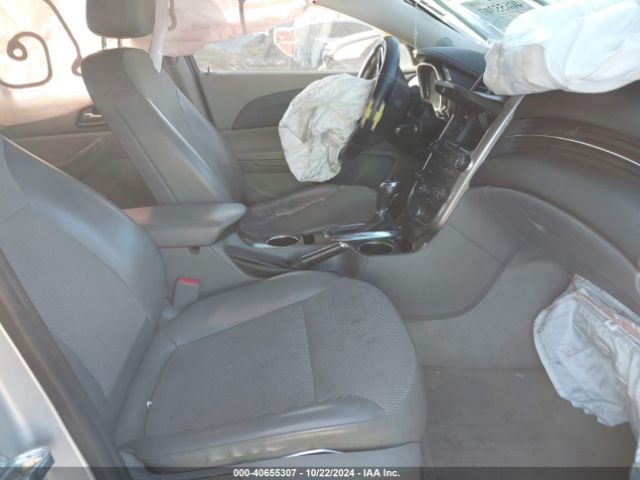 1G11D5SL1FF204785 Chevrolet MALIBU 2LT