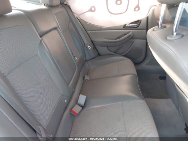 1G11D5SL1FF204785 Chevrolet MALIBU 2LT