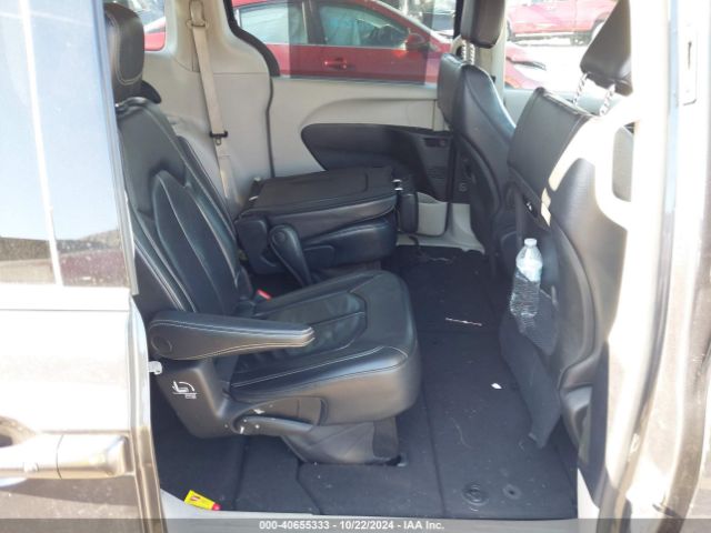 2C4RC1BG2NR142927 Chrysler Pacifica Touring L