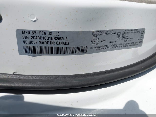 2C4RC1CG1NR208916 Chrysler Voyager Lx