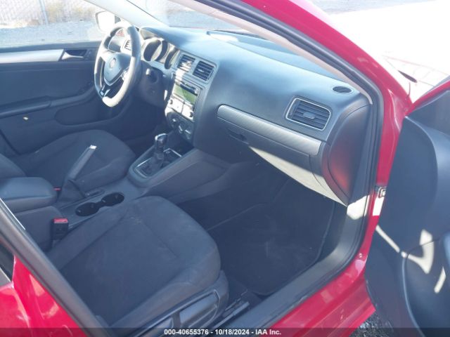 3VWD17AJ7FM286303 Volkswagen Jetta 1.8t Se