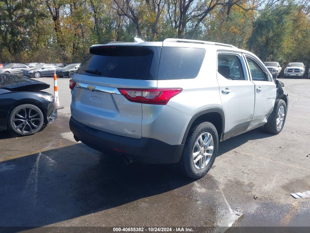 Chevrolet Traverse 1lt 2019 1GNEVGKW4KJ218089 Image 4