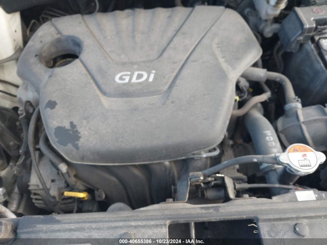 KIA Soul 2016 KNDJN2A2XG7352568 Image 10