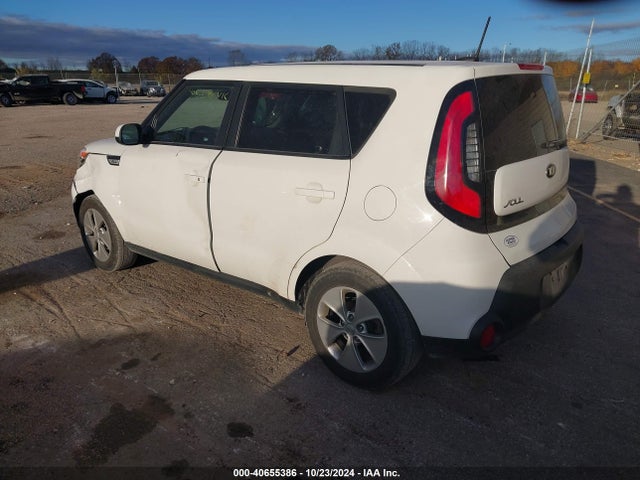 KIA Soul 2016 KNDJN2A2XG7352568 Image 3