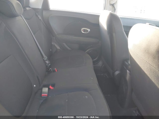 KIA Soul 2016 KNDJN2A2XG7352568 Image 8