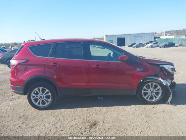 1FMCU0GD9HUD57266 Ford ESCAPE SE