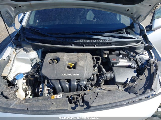 KIA FORTE LX 2018 3KPFL4A71JE226206 Image 10