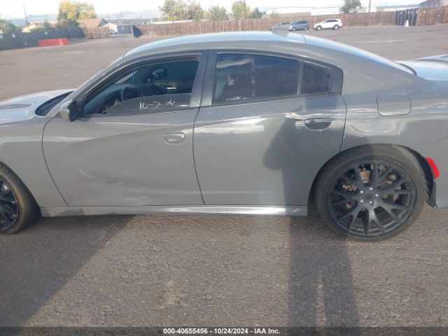 2C3CDXHG2KH558673 Dodge Charger Gt Rwd