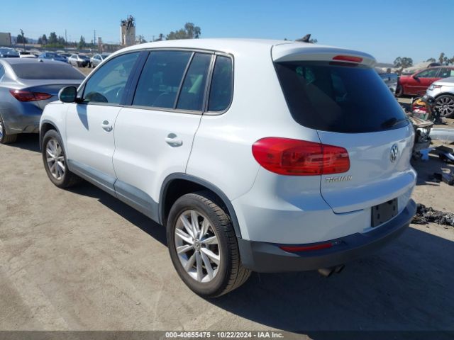 WVGAV3AX5EW554511 Volkswagen TIGUAN SE