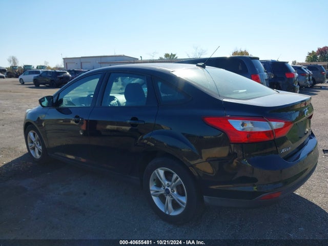 Ford FOCUS SE 2014 1FADP3F2XEL204890 Image 3
