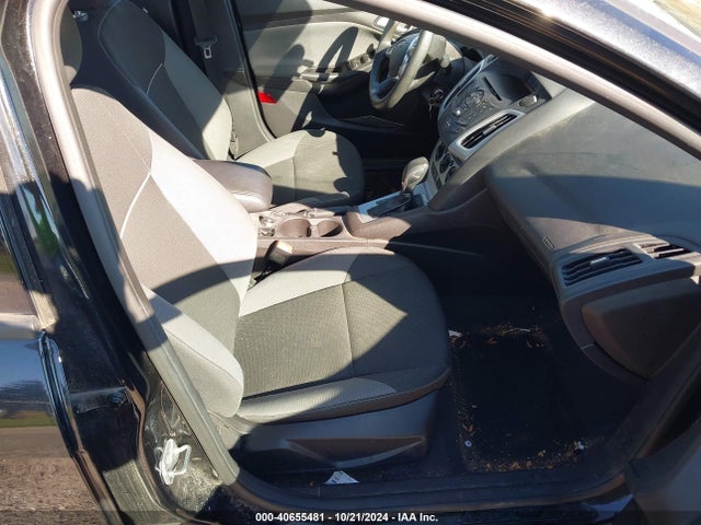 Ford FOCUS SE 2014 1FADP3F2XEL204890 Image 5