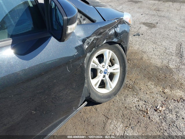 Ford FOCUS SE 2014 1FADP3F2XEL204890 Image 6