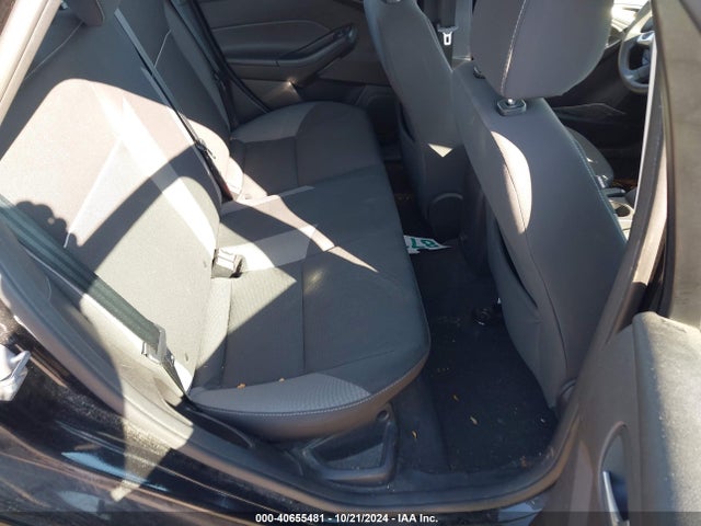 Ford FOCUS SE 2014 1FADP3F2XEL204890 Image 8