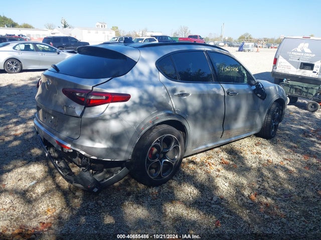 ZASPAKBNXM7D18129 Alfa Romeo Stelvio Ti Sport Awd