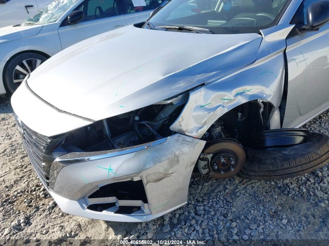 1N4BL4BV8RN367623 Nissan Altima S Fwd