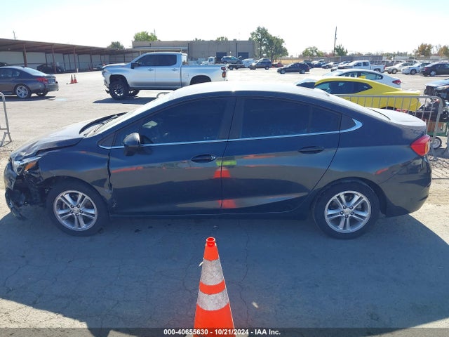 Chevrolet Cruze Lt Auto 2018 1G1BE5SM5J7112401 Image 14