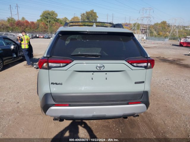 2T3J1RFV8NW249304 Toyota Rav4 Adventure