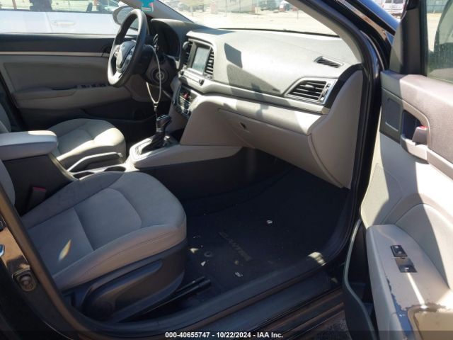 5NPD84LF7HH121916 Hyundai ELANTRA SE