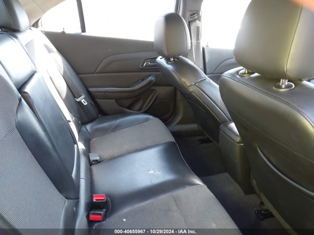 1G11C5SL2FF311735 Chevrolet MALIBU 1LT